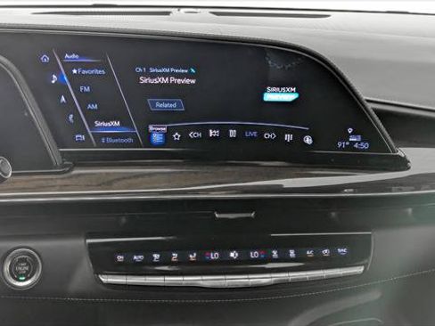 Used 2022 Cadillac Escalade ESV Sport Platinum AWD/4WD image 31