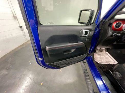 Used 2019 Jeep Wrangler Unlimited Rubicon image 21