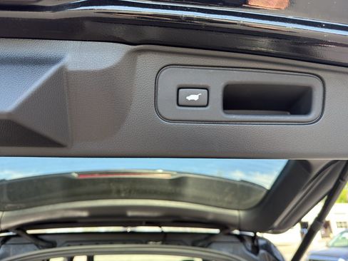 Used 2025 Honda Passport Black Edition image 26