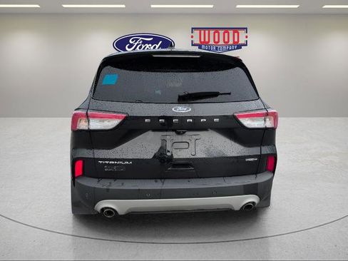 Used 2020 Ford Escape Titanium AWD/4WD image 4
