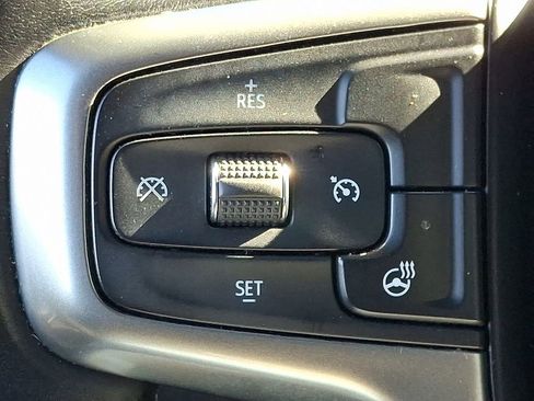 Used 2022 Chevrolet Silverado 1500 LT Trail Boss image 23