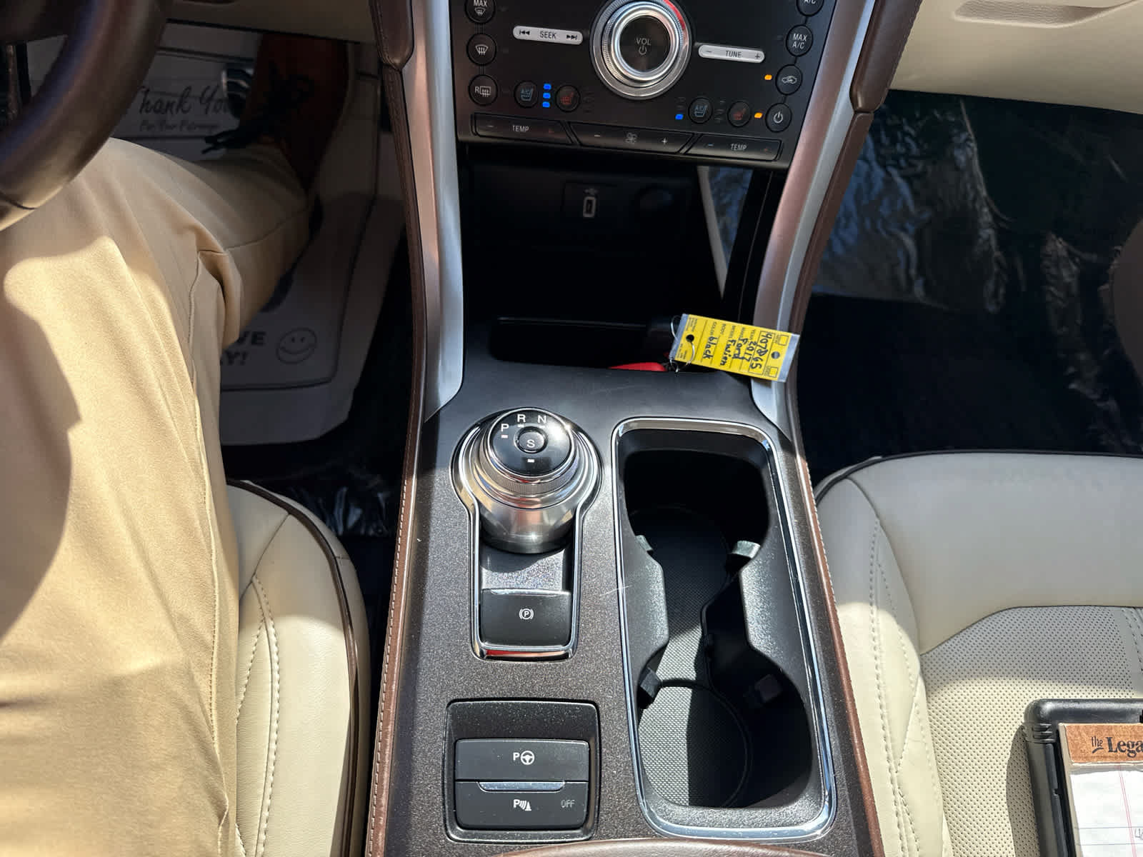 Used 2017 Ford Fusion Platinum AWD/4WD image 22