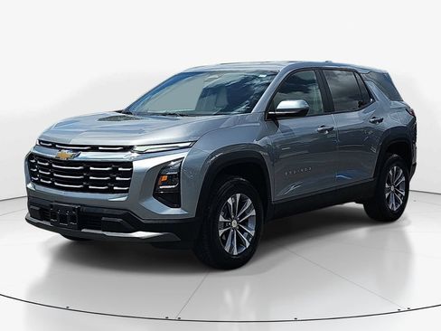 Used 2025 Chevrolet Equinox LT FWD image 11