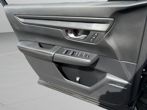 Certified 2025 Honda CR-V Sport-L image 24