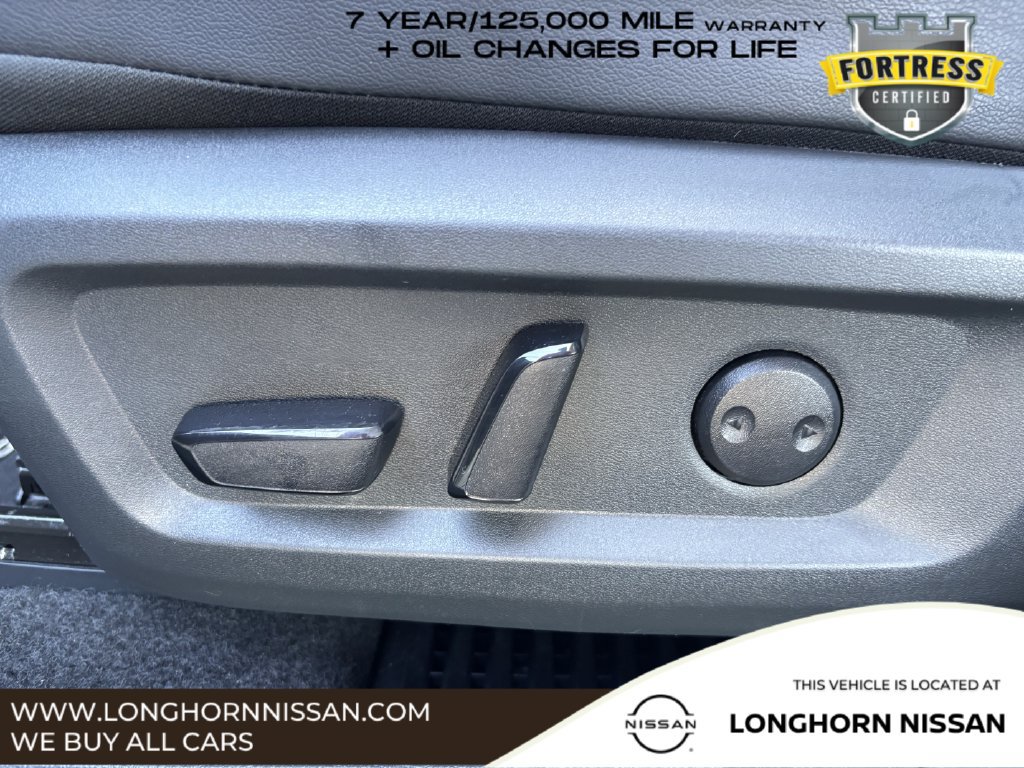Used 2023 Nissan Rogue SL w/ SL Premium Package FWD image 24