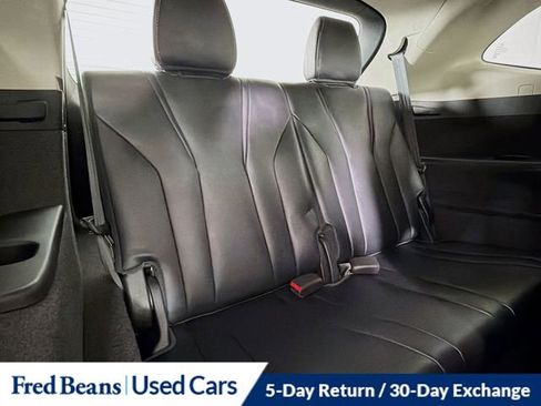 Used 2023 Acura MDX SH-AWD w/ Technology Package image 29