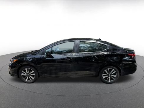 Used 2025 Nissan Versa SV FWD image 8