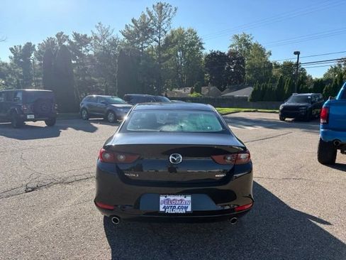 Used 2024 MAZDA MAZDA3 s FWD image 4