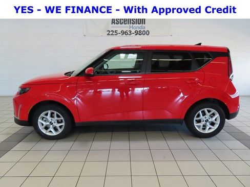 Used 2024 Kia Soul LX w/ Option Group 015 image 3