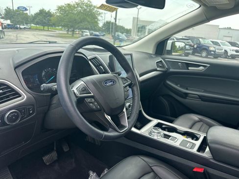 Used 2023 Ford Edge SEL w/ Convenience Package AWD/4WD image 17