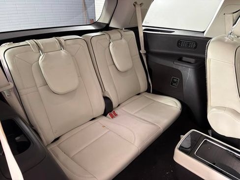 Used 2024 Lincoln Aviator Black Label AWD/4WD image 19