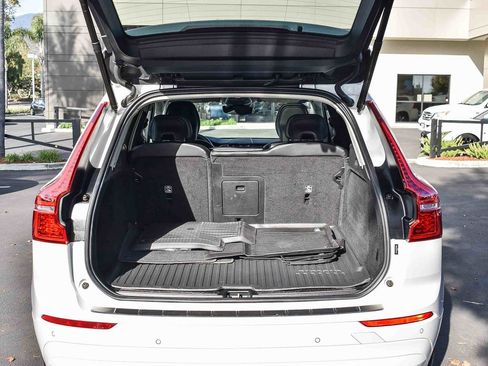 Used 2023 Volvo XC60 B5 Core w/ Climate Package image 26