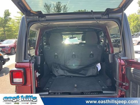Used 2021 Jeep Wrangler Unlimited Sport AWD/4WD image 10