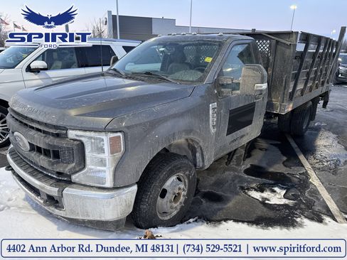Used 2022 Ford F350 XL w/ Power Equipment Group image 1