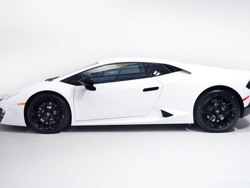 Used 2019 Lamborghini Huracan LP 580-2 RWD image 4