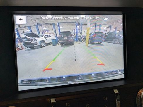 Used 2017 Ford Mustang Premium image 17