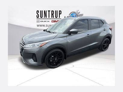 Used 2023 Nissan Kicks SV
