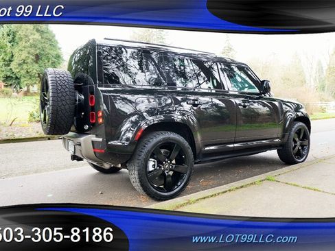 Used 2021 Land Rover Defender 110 X-Dynamic HSE AWD/4WD image 9