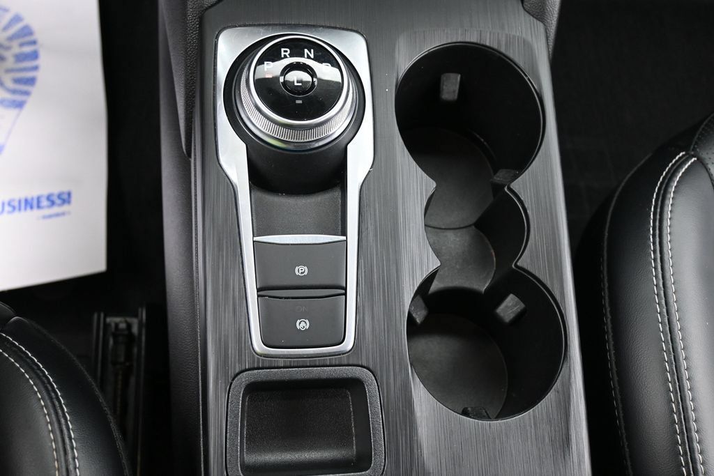 Certified 2023 Ford Escape Platinum AWD/4WD image 13