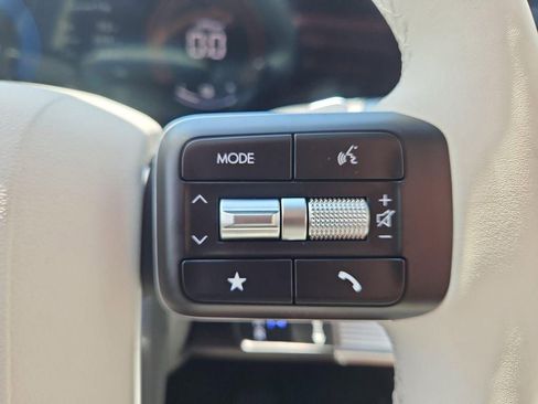 New 2026 Hyundai Santa Fe SE image 12