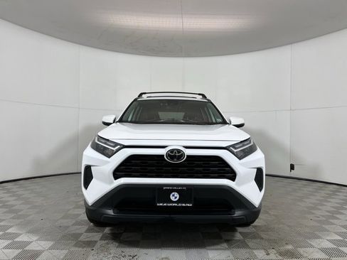 Used 2023 Toyota RAV4 XLE image 2