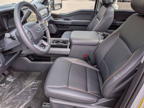 New 2026 Ford F350 Lariat w/ Black Appearance Package AWD/4WD image 17