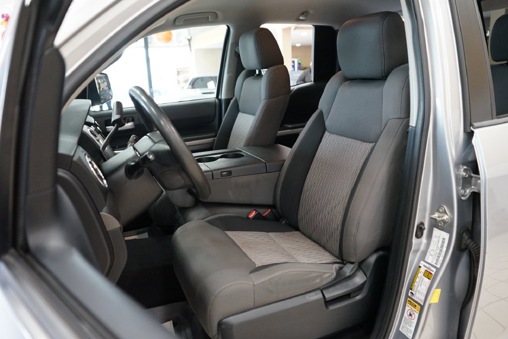 Used 2014 Toyota Tundra SR5 AWD/4WD image 2