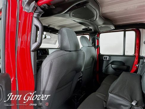 New 2026 Jeep Gladiator Sport image 14