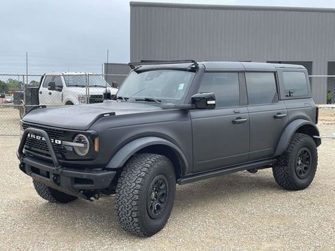 Certified 2021 Ford Bronco First Edition AWD/4WD image 7