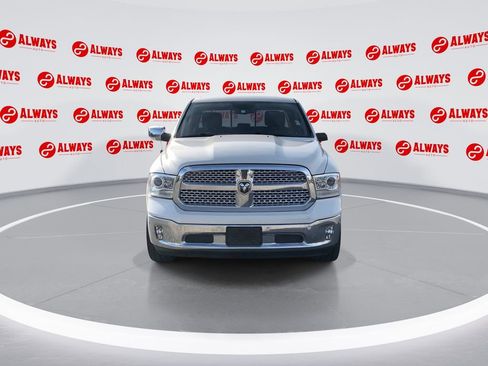 Used 2017 RAM 1500 Laramie w/ Convenience Group image 4
