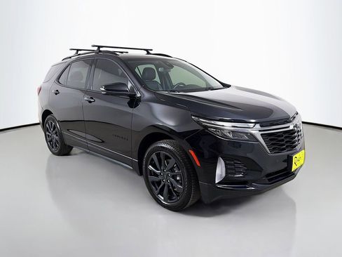 Used 2023 Chevrolet Equinox RS w/ RS Leather Package AWD/4WD image 4