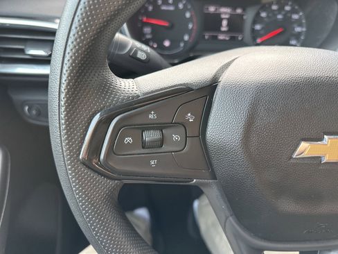 Used 2021 Chevrolet TrailBlazer LT w/ Convenience Package FWD image 27