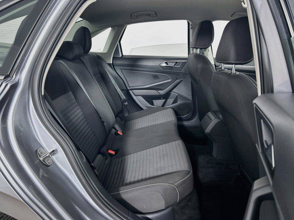 Certified 2024 Volkswagen Jetta S FWD image 24