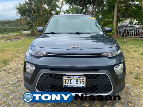 Used 2020 Kia Soul LX FWD image 2