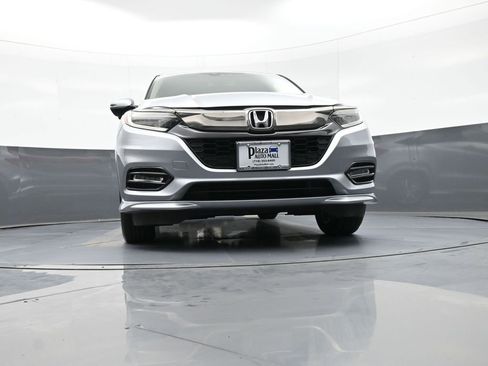 Certified 2019 Honda HR-V Touring image 27