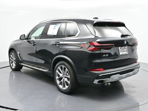 Used 2024 BMW X5 xDrive40i AWD/4WD image 5