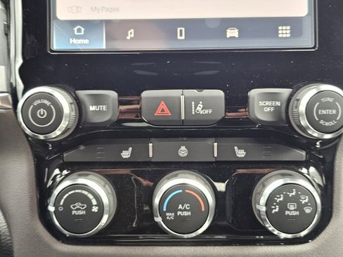 New 2026 RAM 1500 2WD Crew Cab image 13