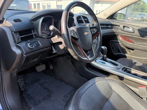 Used 2013 Chevrolet Malibu LTZ FWD image 17