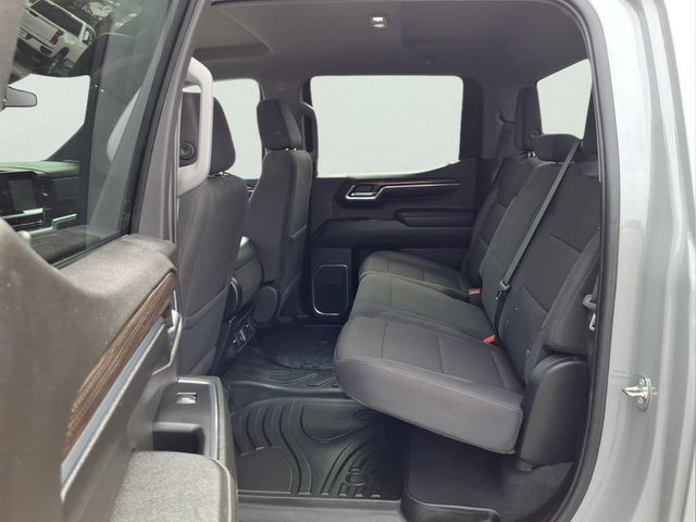 Used 2024 Chevrolet Silverado 1500 LT AWD/4WD image 11