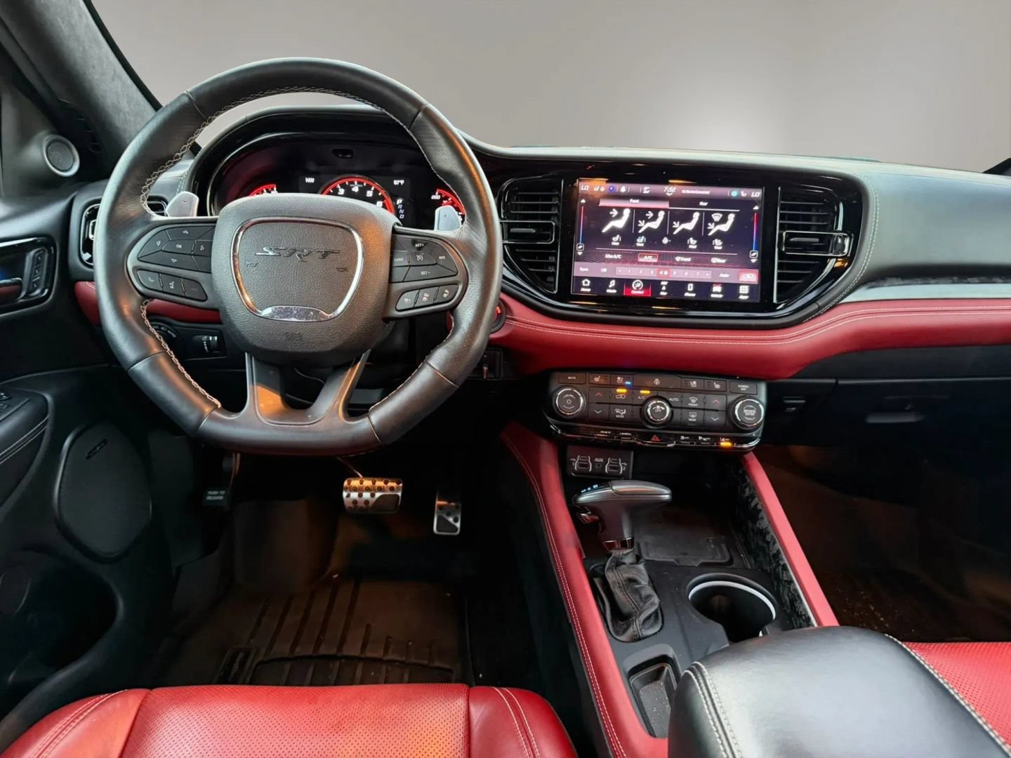 Used 2022 Dodge Durango SRT w/ Premium Interior Group AWD/4WD image 24