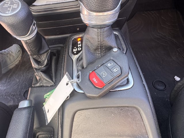 Used 2022 Jeep Wrangler Unlimited Sport AWD/4WD image 22