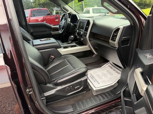 Used 2018 Ford F150 Lariat w/ Equipment Group 502A Luxury AWD/4WD image 16