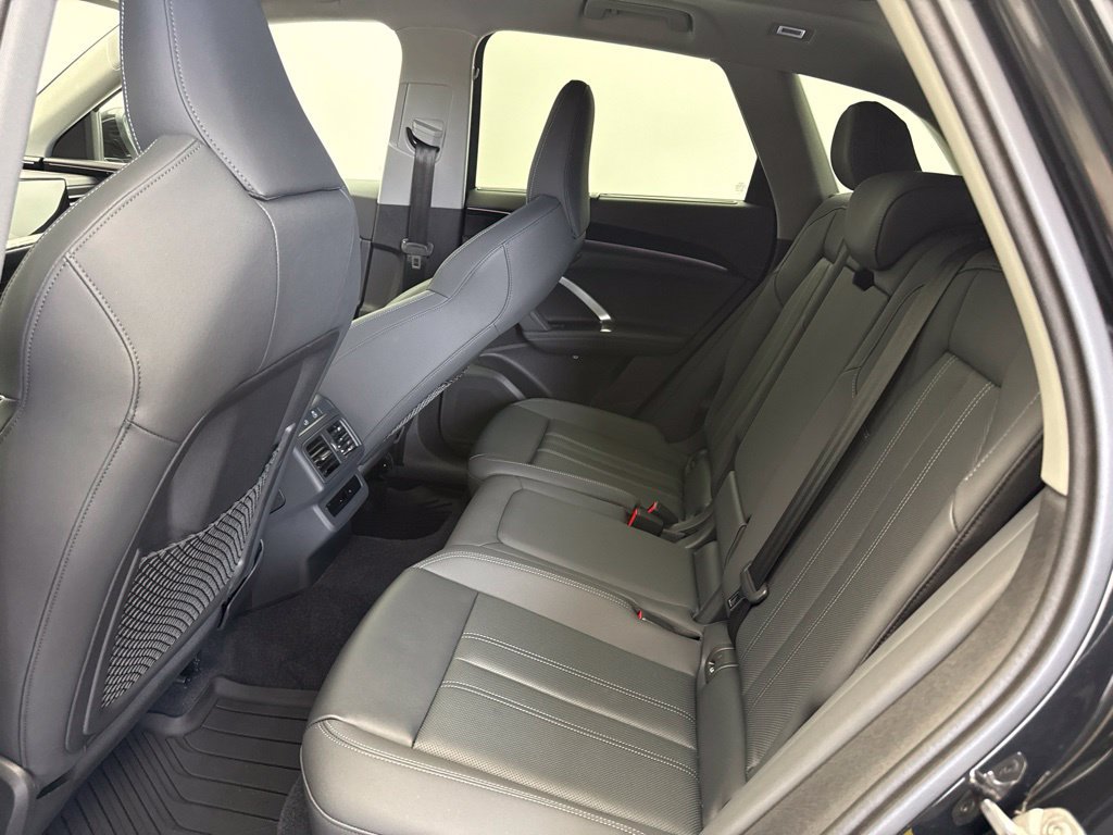 Used 2025 Audi Q5 Premium Plus AWD/4WD image 20