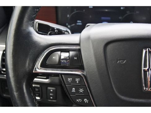 Used 2023 Lincoln Navigator L Reserve image 16