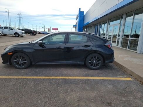 Used 2020 Honda Civic EX image 8