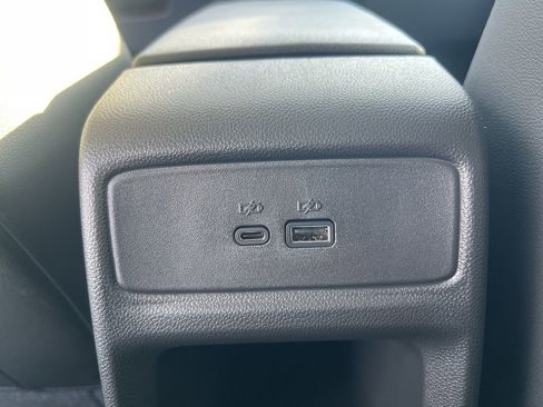 New 2026 Chevrolet Trax LT w/ Sunroof Package image 24