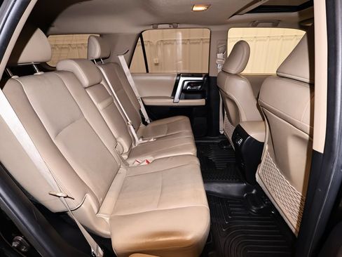 Used 2015 Toyota 4Runner Limited AWD/4WD image 17