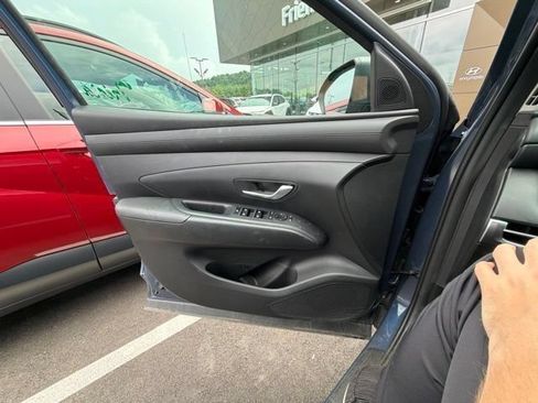Used 2026 Hyundai Tucson SEL AWD/4WD image 4