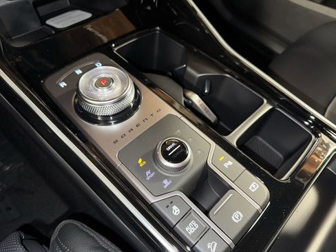 New 2026 Kia Sorento SX Prestige image 25