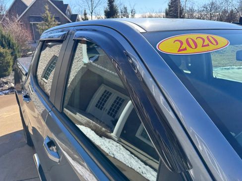 Used 2020 Chevrolet Silverado 1500 LT w/ All-Star Edition image 35